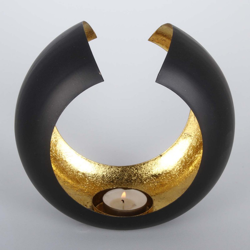 Orientalna latarnia Charu M