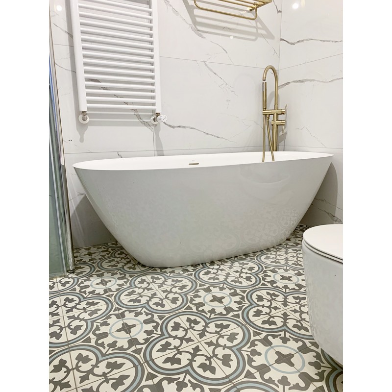 Płytki cementowe 2806 w łazience