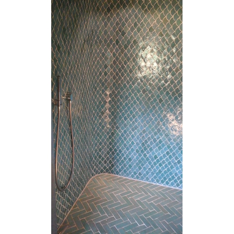 Marokańskie płytki zieleń Bejmat Atlas Petrol - łazienka prysznic