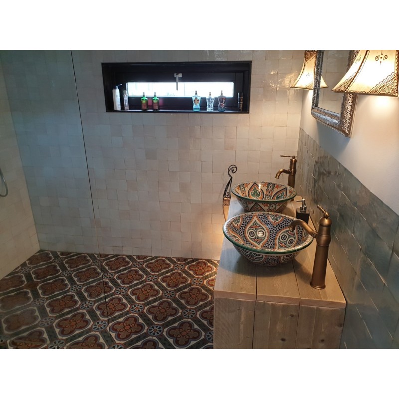 Różowo-szare Płytki Zellige - Gris Rose - łazienka