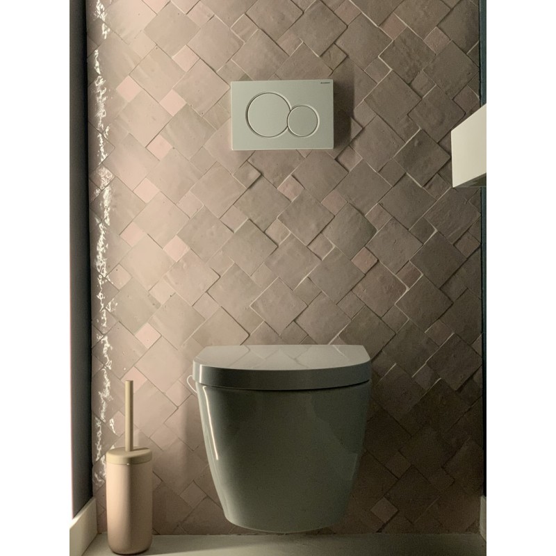 Różowo-szare Płytki Zellige - Gris Rose - toaleta