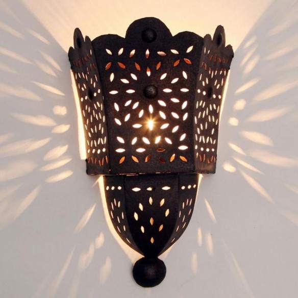 Orientalna ścienna lampa żelazna EWL34