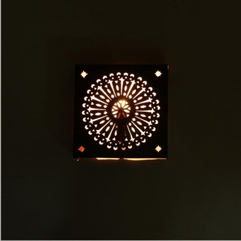 Orientalna lampa ścienna, żelazna EWL36