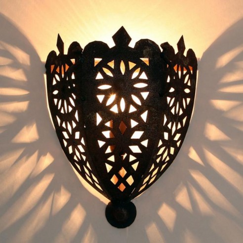 Orientalna żelazna lampa ścienna EWL06