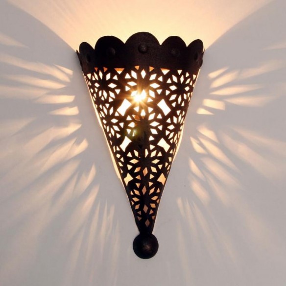 Orientalna żelazna lampa ścienna EWL11