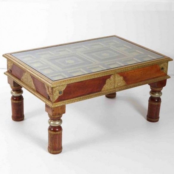 Orientalny drewniany stół...