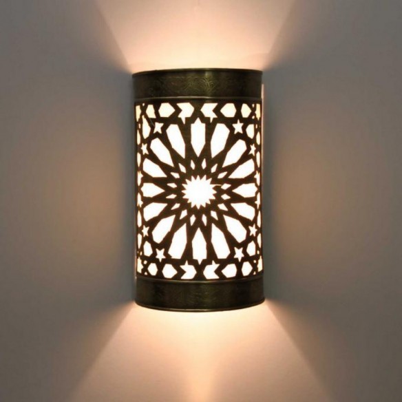 Mosiężna lampa ścienna EMINA